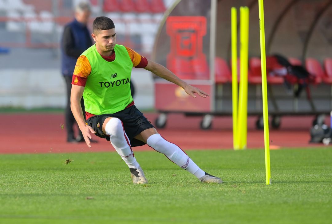 Roma, c’è Wijnaldum in gruppo. E torna anche Rui Patricio – FOTO GALLERY - immagine 64