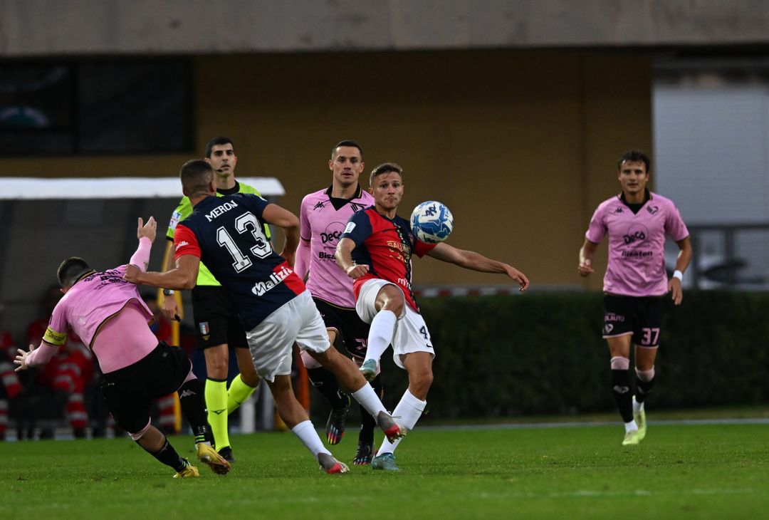 FOTO Cosenza-Palermo 3-2 – 13a giornata Serie B 2022-23 (Gallery) - immagine 36