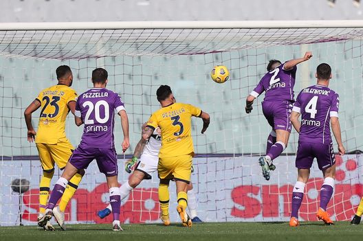 FLORENCE, ITALY - MARCH 07: Lucas Martinez Quarta of ACF Fiorentina scores the opening goal during the Serie A match between ACF Fiorentina and Parma Calcio at Stadio Artemio Franchi on March 7, 2021 in Florence, Italy. (Photo by Gabriele Maltinti/Getty Images) FLORENCE, ITALY - MARCH 07: Lucas Martinez Quarta of ACF Fiorentina scores the opening goal during the Serie A match between ACF Fiorentina and Parma Calcio at Stadio Artemio Franchi on March 7, 2021 in Florence, Italy. (Photo by Gabriele Maltinti/Getty Images)