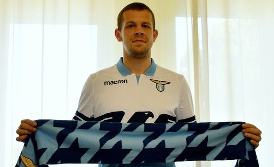 Mercato Lazio, quattro nomi per l'ultimo colpo in difesa dopo Vavro Mercato Lazio, quattro nomi per l'ultimo colpo in difesa dopo Vavro