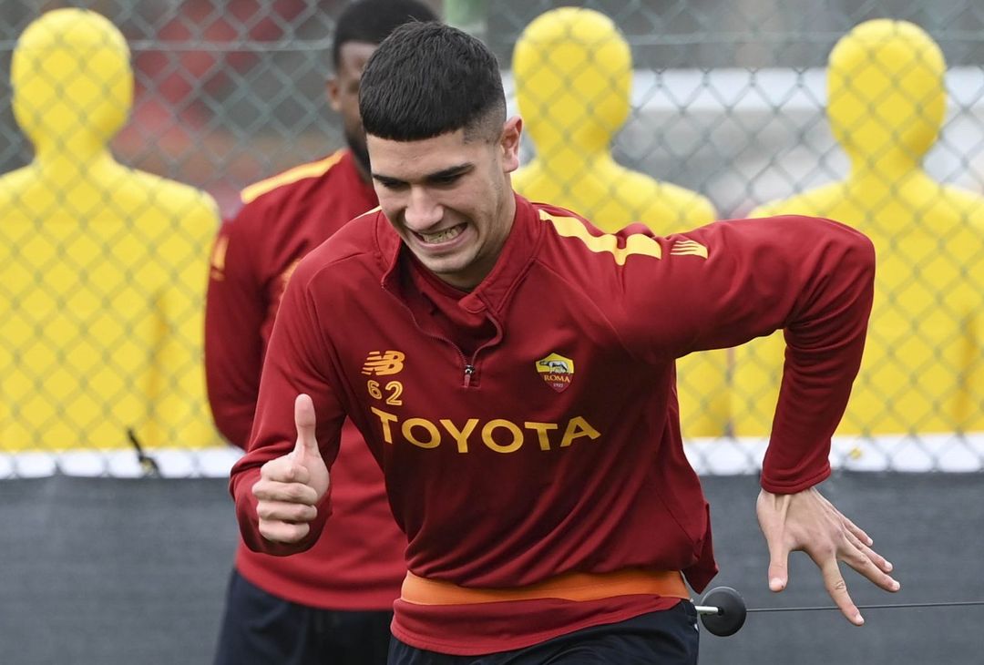 Roma, Pellegrini si allena in gruppo. Dybala a parte – FOTO GALLERY - immagine 34