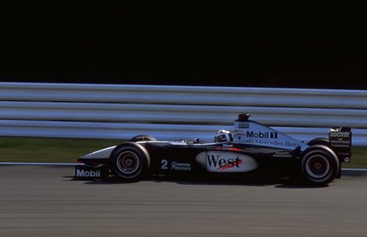 Getty Images F1, monoposto di Coulthard finisce in uno sfasciacarrozze. Vi spieghiamo tutto- immagine 2