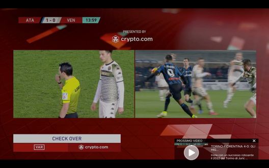 FOTO Il Venezia reputa irregolare il gol dell’Atalanta: il fermo immagine su Twitter- immagine 2