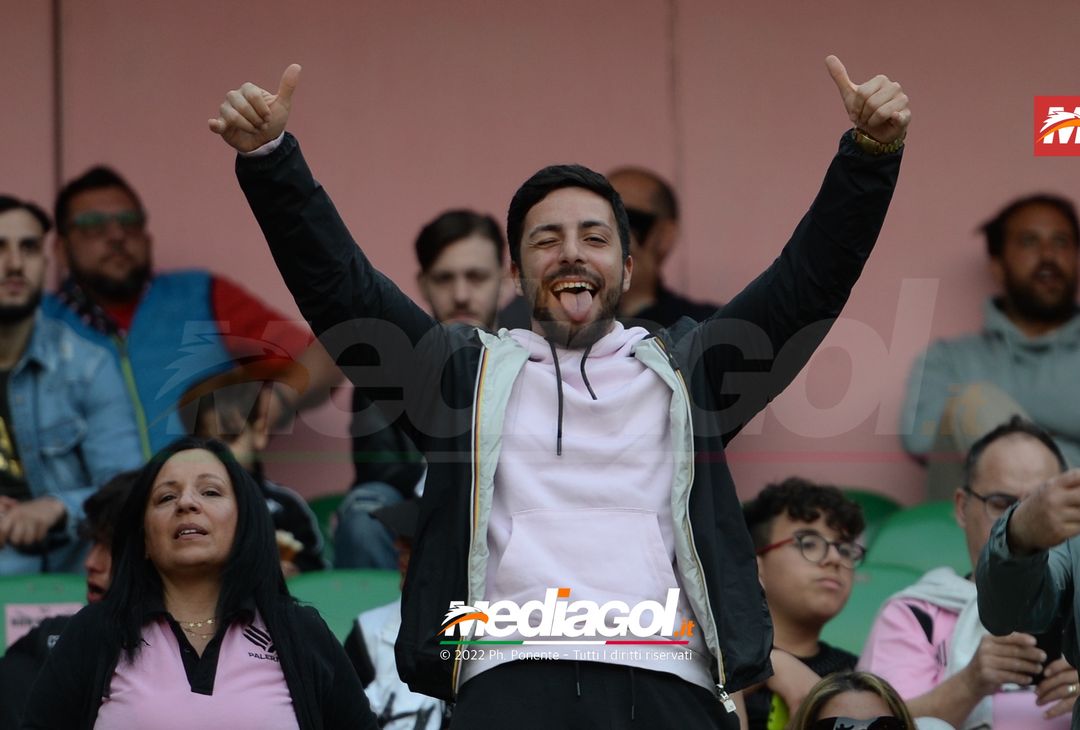 Fotogallery, i tifosi allo stadio per Palermo-Triestina 1-1 - immagine 73