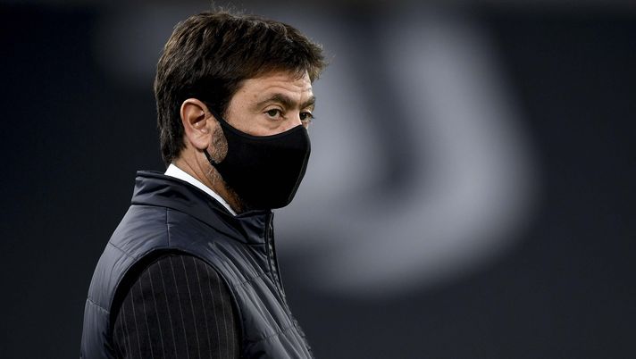 TURIN, ITALY - OCTOBER 28: Andrea Agnelli president of Juventus looks on before the UEFA Champions League Group G stage match between Juventus and FC Barcelona at Juventus Stadium on October 28, 2020 in Turin, Italy. Sporting stadiums around Italy remain under strict restrictions due to the Coronavirus Pandemic as Government social distancing laws prohibit fans inside venues resulting in games being played behind closed doors. (Photo by Daniele Badolato - Juventus FC/Juventus FC via Getty Images) TURIN, ITALY - OCTOBER 28: Andrea Agnelli president of Juventus looks on before the UEFA Champions League Group G stage match between Juventus and FC Barcelona at Juventus Stadium on October 28, 2020 in Turin, Italy. Sporting stadiums around Italy remain under strict restrictions due to the Coronavirus Pandemic as Government social distancing laws prohibit fans inside venues resulting in games being played behind closed doors. (Photo by Daniele Badolato - Juventus FC/Juventus FC via Getty Images)