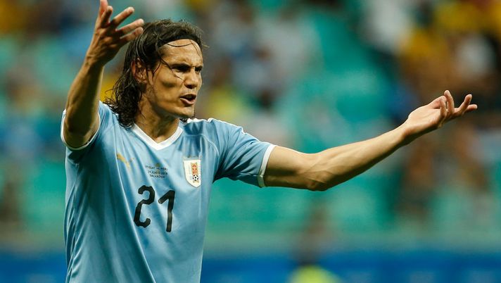 SALVADOR, BRAZIL - JUNE 29: Edinson Cavani of Uruguay reacts during the Copa America Brazil 2019 quarterfinal match between Uruguay and Peru at Arena Fonte Nova on June 29, 2019 in Salvador, Brazil. (Photo by Wagner Meier/Getty Images) 