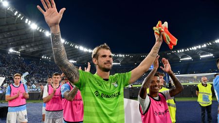 ROME, ITALY - AUGUST 14: Ivan Provedel of SS Lazio celebrate for the victory after the Serie A match between SS Lazio and Bologna FC at Stadio Olimpico on August 14, 2022 in Rome, Italy. (Photo by Marco Rosi - SS Lazio/Getty Images) Provedel