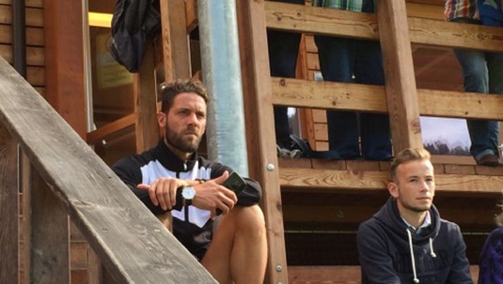 FOTO Andrea Rispoli assiste dagli spalti a Palermo-Bad Kleinkirchheim FOTO Andrea Rispoli assiste dagli spalti a Palermo-Bad Kleinkirchheim