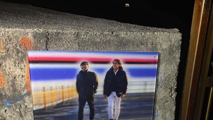 Genova Quinto, il derby del buon senso: imbrattamento Vialli, genoani “disgustati” - immagine 1