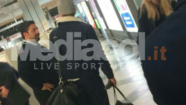 FOTO Calciomercato Palermo: Hiljemark ha già lasciato la città, in serata firmerà col Genoa FOTO Calciomercato Palermo: Hiljemark ha già lasciato la città, in serata firmerà col Genoa