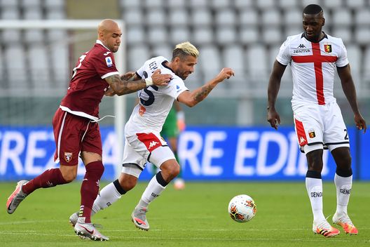 TURIN, ITALY - JULY 16: Simone Zaza (L) of Torino FC tackles Valon Behrami of Genoa CFC during the Serie A match between Torino FC and Genoa CFC at Stadio Olimpico di Torino on July 16, 2020 in Turin, Italy. (Photo by Valerio Pennicino/Getty Images) TURIN, ITALY - JULY 16: Simone Zaza (L) of Torino FC tackles Valon Behrami of Genoa CFC during the Serie A match between Torino FC and Genoa CFC at Stadio Olimpico di Torino on July 16, 2020 in Turin, Italy. (Photo by Valerio Pennicino/Getty Images)