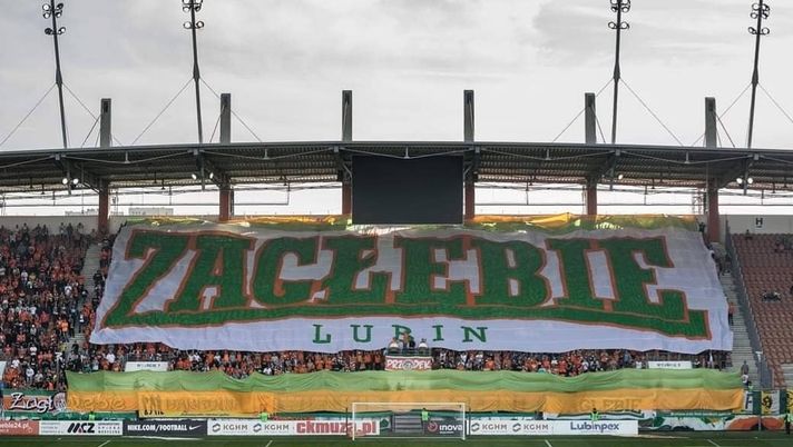 I tifosi dello Zaglebie Lubin, anche se a porte chiuse derby molto atteso 
