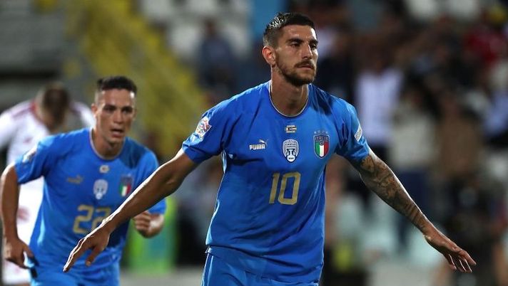 CESENA, ITALY - JUNE 07: Lorenzo Pellegrini of Italy celebrates his goal during the UEFA Nations League League A Group 3 match between Italy and Hungary at Stadium Dino Manuzzi on June 07, 2022 in Cesena, Italy. (Photo by Marco Luzzani/Getty Images) Roma, si ferma Pellegrini in Nazionale: ghiaccio sopra al ginocchio sinistro - immagine 1