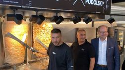 Podolski, master of kebab! Trenta ristoranti aperti in Germania