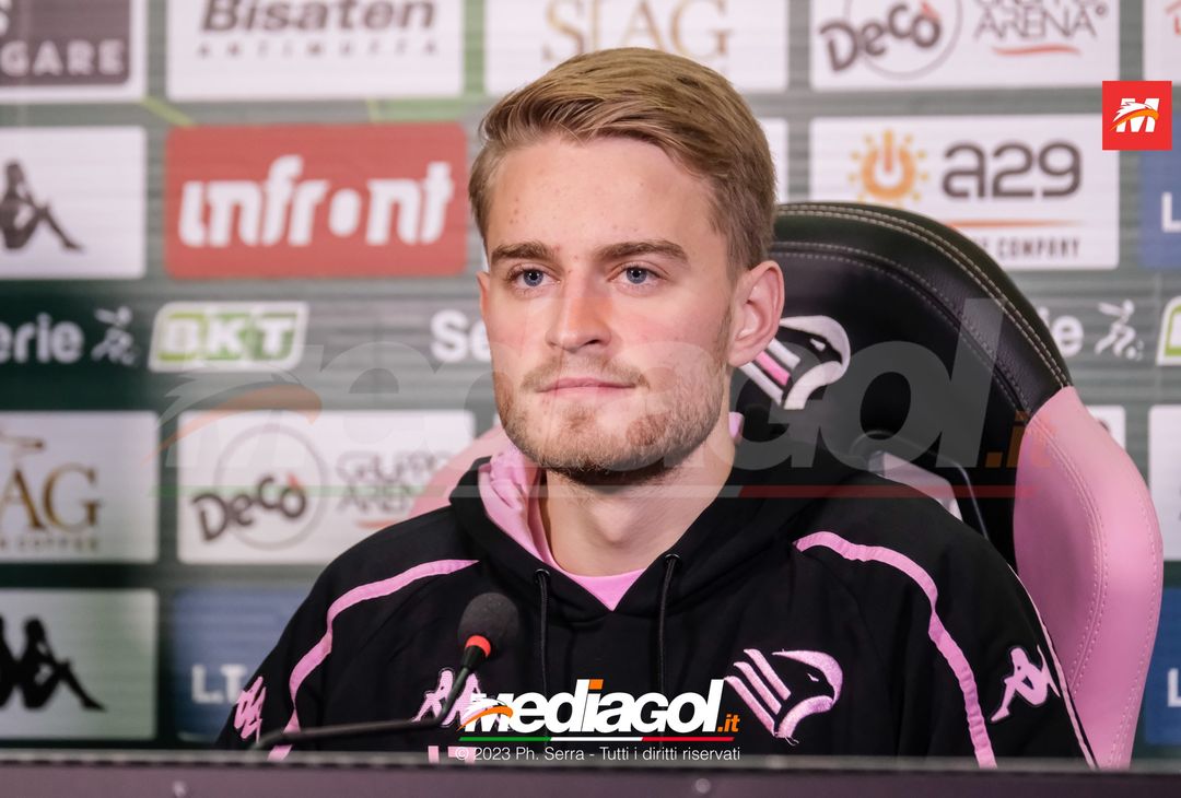 FOTO PALERMO, la presentazione di Simon Graves in conferenza stampa (Gallery) - immagine 13