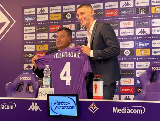 Milenkovic e un grande sorriso: la firma e la tentazione dell’ultimo minuto- immagine 2
