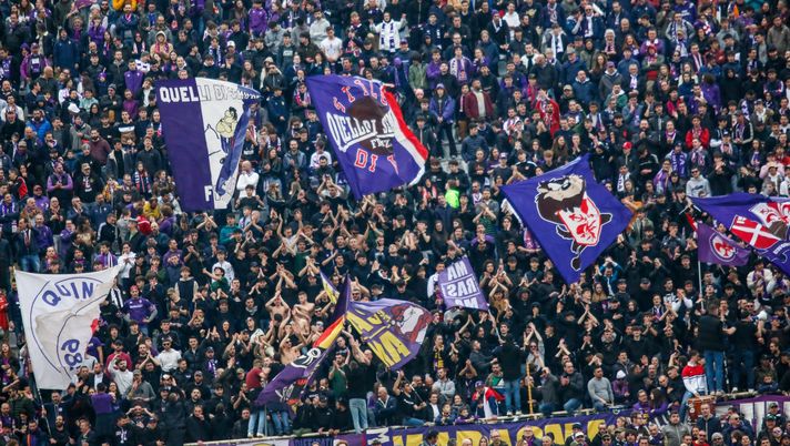 GERMOGLI PH: 19 MARZO 2023 FIRENZE STADIO ARTEMIO FRANCHI CAMPIONATO SERIE A FIORENTINA VS LECCE NELLA FOTO TIFOSI CURVA FIESOLE Fiorentina-Lecce, ecco l’incasso. Oltre 34.000 gli spettatori presenti - immagine 1