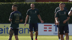 VIDEO Italia, verso la Bulgaria: mega torello e grandi risate. Le immagini