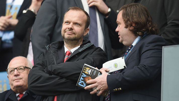 MANCHESTER, ENGLAND - MARCH 20: Ed Woodward executive vice-chairman of Manchester United (L) looks on prior to the Barclays Premier League match between Manchester City and Manchester United at Etihad Stadium on March 20, 2016 in Manchester, United Kingdom. (Photo by Michael Regan/Getty Images) MANCHESTER, ENGLAND - MARCH 20: Ed Woodward executive vice-chairman of Manchester United (L) looks on prior to the Barclays Premier League match between Manchester City and Manchester United at Etihad Stadium on March 20, 2016 in Manchester, United Kingdom. (Photo by Michael Regan/Getty Images)
