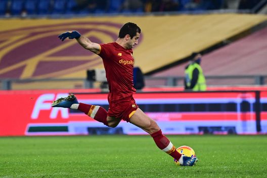 Getty Images Roma, l’attacco delude: Shomurodov è un flop e Mourinho lo boccia- immagine 2