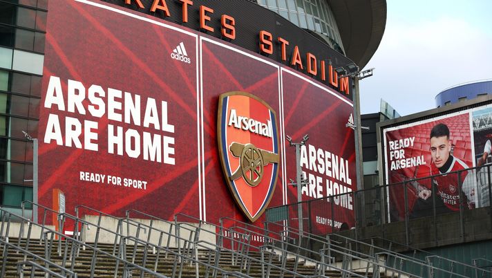 LONDON, ENGLAND - FEBRUARY 21: A general view outside the stadium prior to the Premier League match between Arsenal and Manchester City at Emirates Stadium on February 21, 2021 in London, England. Sporting stadiums around the UK remain under strict restrictions due to the Coronavirus Pandemic as Government social distancing laws prohibit fans inside venues resulting in games being played behind closed doors. (Photo by Julian Finney/Getty Images) LONDON, ENGLAND - FEBRUARY 21: A general view outside the stadium prior to the Premier League match between Arsenal and Manchester City at Emirates Stadium on February 21, 2021 in London, England. Sporting stadiums around the UK remain under strict restrictions due to the Coronavirus Pandemic as Government social distancing laws prohibit fans inside venues resulting in games being played behind closed doors. (Photo by Julian Finney/Getty Images)