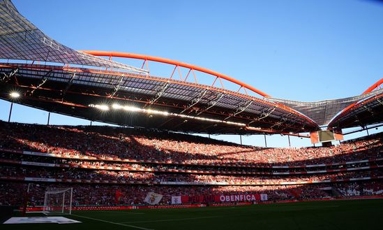 (Photo by Gualter Fatia/Getty Images) Benfica, “piccolo incendio” allo stadio Da Luz: ma il derby non è a rischio- immagine 2
