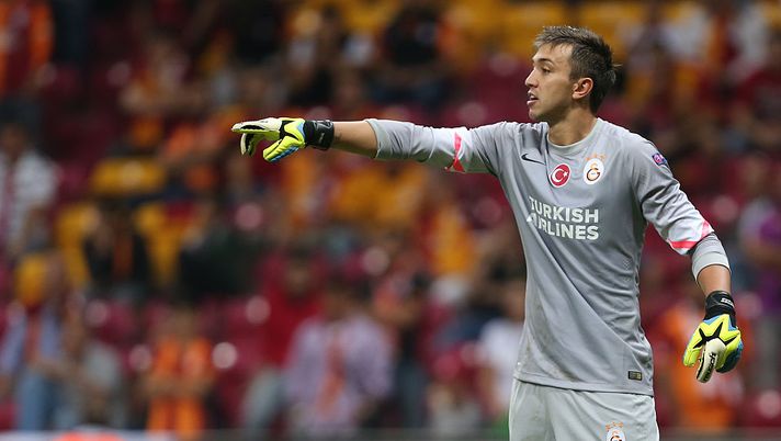 ISTANBUL, TURKEY -  SEPTEMBER 16:  Fernando Muslera of Galatasaray in action during the UEFA Champions League group D match between Galatasaray AS and RSC Anderlecht  on September 16, 2014, at TT Arena Stadium in Istanbul, Turkey. (Photo by Burak Kara/Getty Images) 