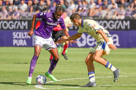 GERMOGLI PH: 18 SETTEMBRE 2022 FIRENZE STADIO ARTEMIO FRANCHI CAMPIONATO SERIE A TIMO FIORENTINA HELLAS VERONA NELLA FOTO KOUAME Jovic e Cabral via a gennaio se non si svegliano. Italiano ha bisogno di un centravanti vero- immagine 2