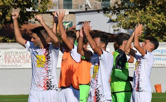 Facebook Sorrento CAMPANIA FELIX – A Benevento inizia l’era Cannavaro. Crisi Avellino, Paganese e Aversa in vetta- immagine 5