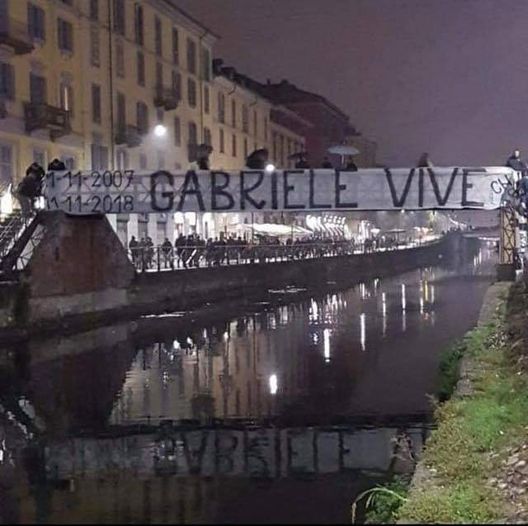 Striscioni Striscioni
