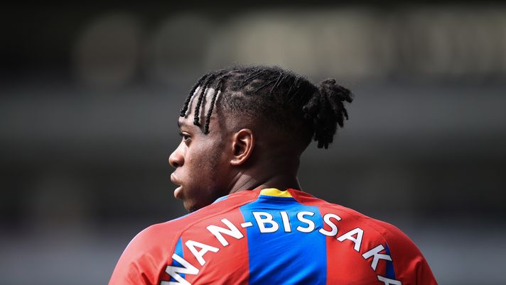 LONDON, ENGLAND - APRIL 14:  Aaron Wan-Bissaka of Crystal Palace during the Premier League match between Crystal Palace and Manchester City at Selhurst Park on April 14, 2019 in London, United Kingdom. (Photo by Marc Atkins/Getty Images)  LONDON, ENGLAND - APRIL 14:  Aaron Wan-Bissaka of Crystal Palace during the Premier League match between Crystal Palace and Manchester City at Selhurst Park on April 14, 2019 in London, United Kingdom. (Photo by Marc Atkins/Getty Images)