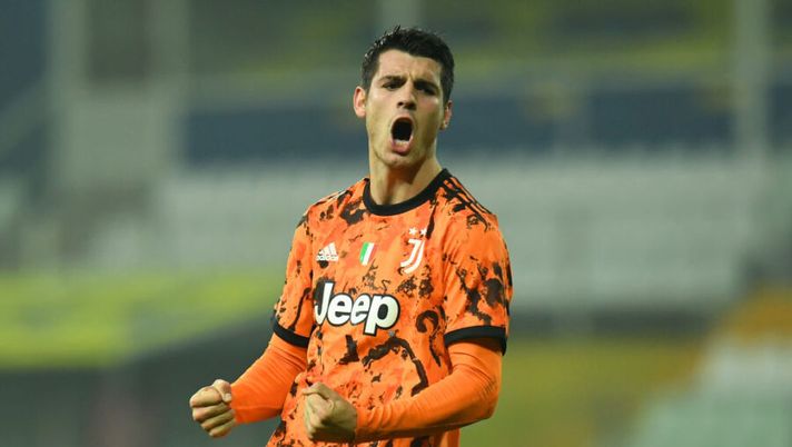 PARMA, ITALY - DECEMBER 19: Alvaro Morata of Juventus F.C. celebrates after scoring their team's fourth goal during the Serie A match between Parma Calcio and Juventus at Stadio Ennio Tardini on December 19, 2020 in Parma, Italy. Sporting stadiums around Italy remain under strict restrictions due to the Coronavirus Pandemic as Government social distancing laws prohibit fans inside venues resulting in games being played behind closed doors. (Photo by Alessandro Sabattini/Getty Images) DAI CAMPI – Ribery e Morata ci provano! Da Darmian e Demiral a Calhanoglu e Ibra: le novità - immagine 1