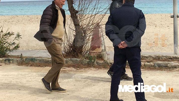 Zamparini: “Il ds del Palermo sarà Foschi, manca solo la mia firma. Ballardini? È il nostro allenatore” Zamparini: “Il ds del Palermo sarà Foschi, manca solo la mia firma. Ballardini? È il nostro allenatore”