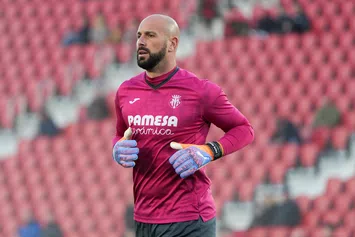 Reina: “Non mi sono posto una scadenza per il ritiro. Forse raggiungerò Buffon…”- immagine 2