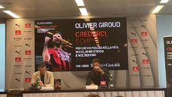Le porte girevoli del derby, Giroud: “Inter finiti i soldi, Milan nel destino…”