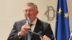 Coronavirus, Tarro: “Per me anche lo sport di squadra può riprendere normalmente. Il caldo nostro alleato contro il virus”