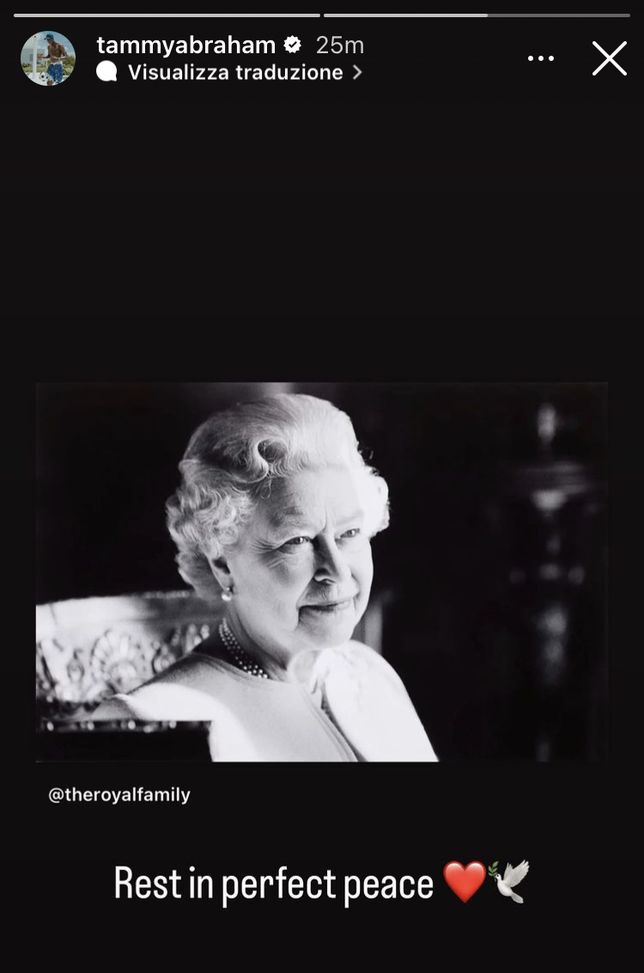 Abraham piange la Regina. Il saluto ad Elisabetta II: “Riposa in pace”- immagine 2