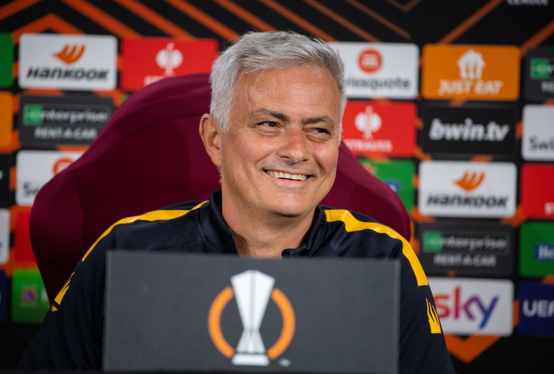 Roma, la conferenza stampa di Mourinho e Spinazzola – FOTO GALLERY - immagine 11