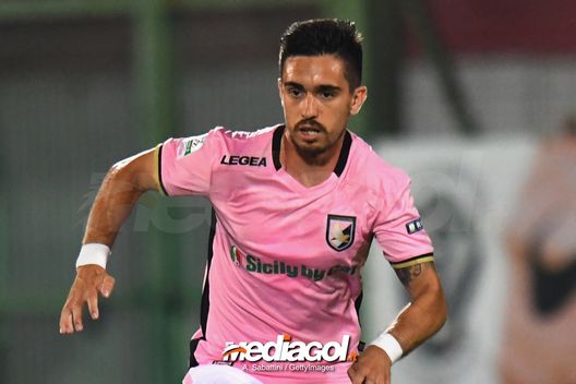 Igor Coronado in azione con la maglia del Palermo Igor Coronado in azione con la maglia del Palermo