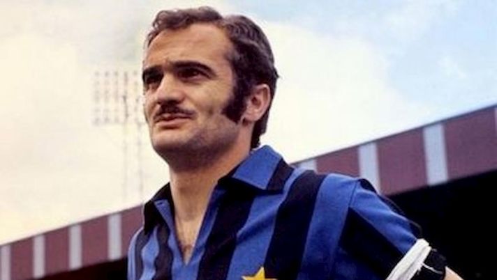 Da Herrera e Mazzola, fino a Sivori e Del Piero: Inter-Juve, scatti d’autore per lo scudetto - immagine 1