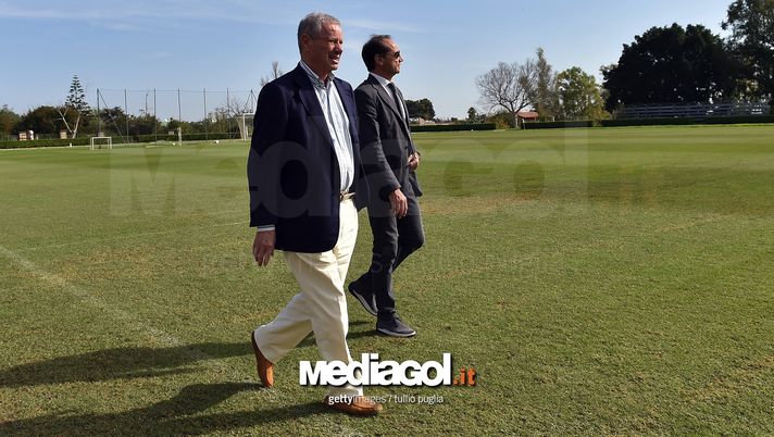 PALERMO, ITALY - OCTOBER 20: President Maurizio Zamparini (L) of US Citta' di Palermo and Sport Director Fabio Lupo look on during a Palermo training session at Campo Tenente Onorato on October 20, 2017 in Palermo, Italy. (Photo by Tullio M. Puglia/Getty Images) PALERMO, ITALY - OCTOBER 20: President Maurizio Zamparini (L) of US Citta' di Palermo and Sport Director Fabio Lupo look on during a Palermo training session at Campo Tenente Onorato on October 20, 2017 in Palermo, Italy. (Photo by Tullio M. Puglia/Getty Images)