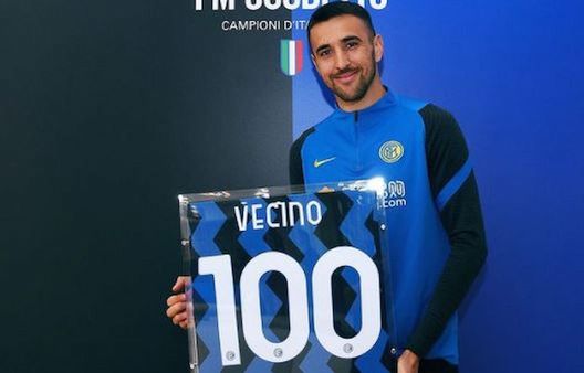 Inter, bivio Vecino: il problema contratto e cosa pensa davvero di lui Inzaghi- immagine 2