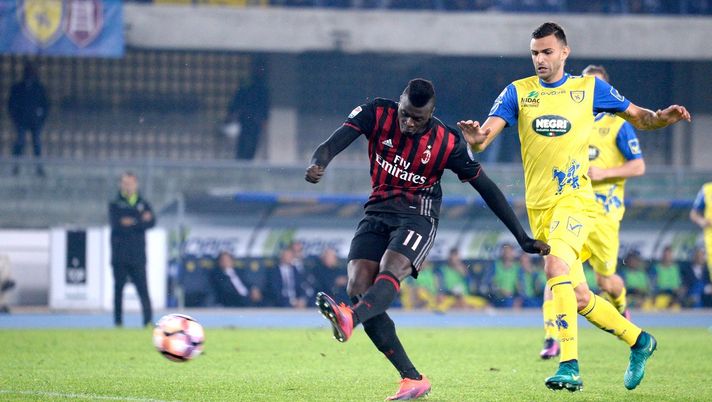 Il gol di M'baye Niang in Chievo-Milan 1-3 (credits: GETTY Images) 