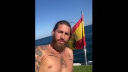 VIDEO / Real Madrid, vacanze per Sergio Ramos: il ‘saluto’ del difensore tra mare e relax