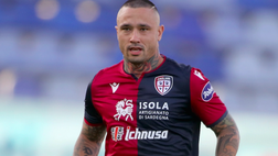 Cagliari, la Gazzetta: “Nainggolan pronto forse col Benevento. Godin col Napoli…”
