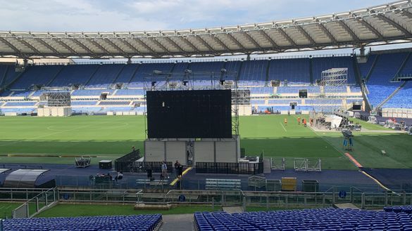 Foto Sport e Salute La disposizione dei maxischermi all’Olimpico per la finale di Europa League – FOTO- immagine 3
