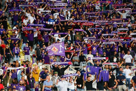 GERMOGLI PH: 28 AGOSTO 2021 FIRENZE STADIO ARTEMIO FRANCHI SERIE A FIORENTINA VS TORINO NELLA FOTO TIFOSI GERMOGLI PH: 28 AGOSTO 2021 FIRENZE STADIO ARTEMIO FRANCHI SERIE A FIORENTINA VS TORINO NELLA FOTO TIFOSI