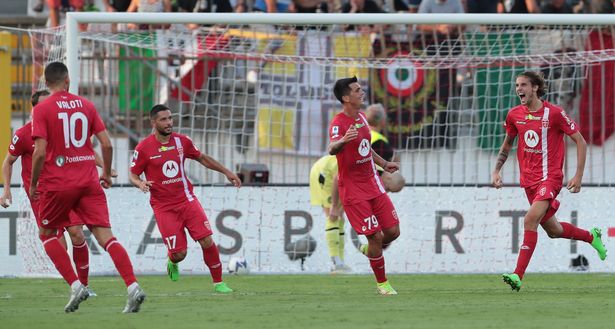 (Getty Images) Cremonese-Monza 2-3: Caprari stende i grigiorossi sempre più ultimi in classifica - immagine 1