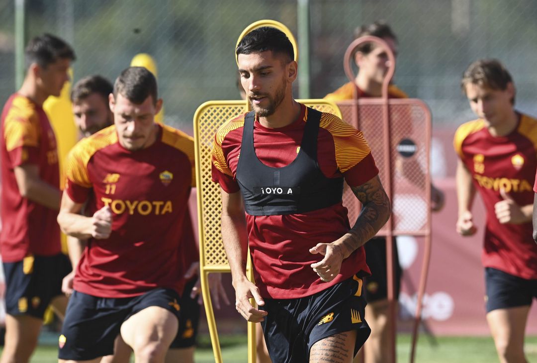 Trigoria, l’allenamento prima della partenza per Genova – FOTO GALLERY - immagine 13