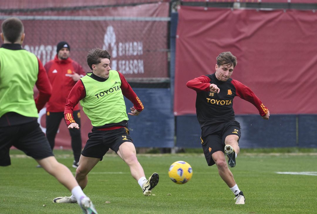 Il ritorno a Trigoria dopo il Feyenoord: scarico per chi ha giocato – FOTOGALLERY - immagine 5